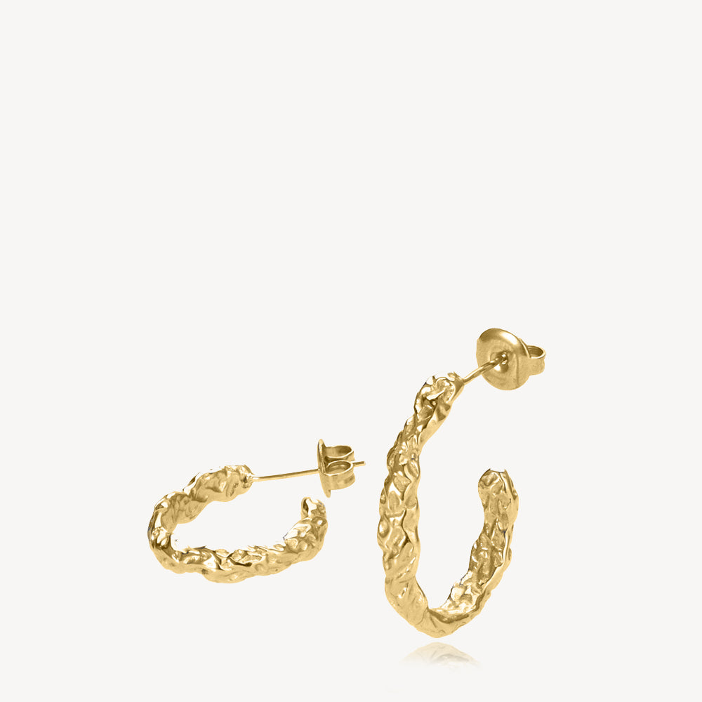 Lana – Medium Forgyldte Kreoler i Bæredygtigt Stål